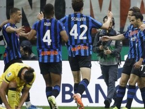 Il Milan si sveglia troppo tardi, l’Atalanta vince 3-2: Allegri si gioca la Champions con la Roma