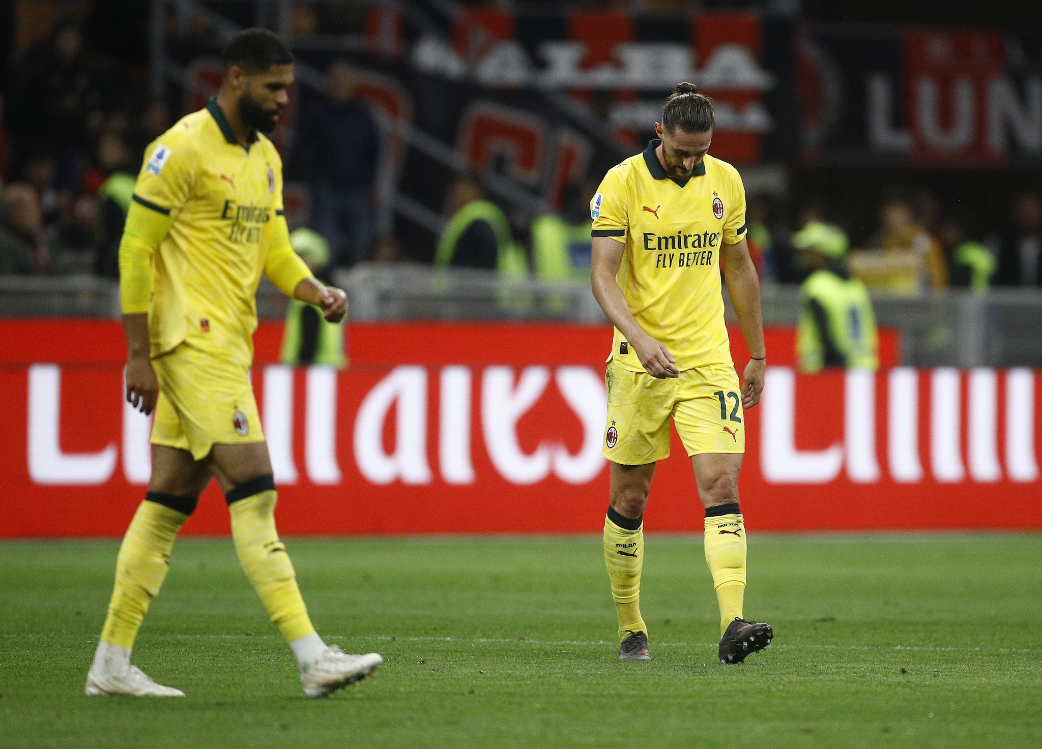 Milan a tesa bassa, esce da San Siro sconfitto dall’Atalanta: posto Champions a rischio