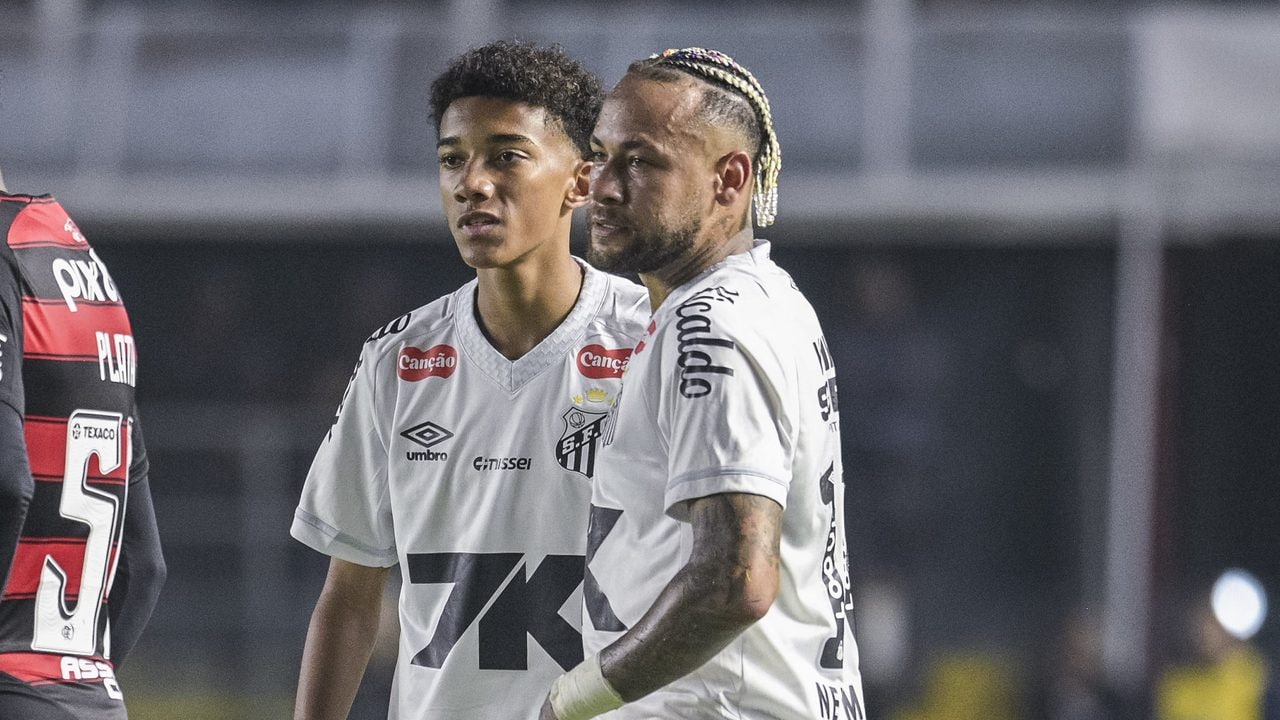 Neymar accusato di aggressione dal figlio di Robinho: è stato schiaffeggiato durante l'allenamento