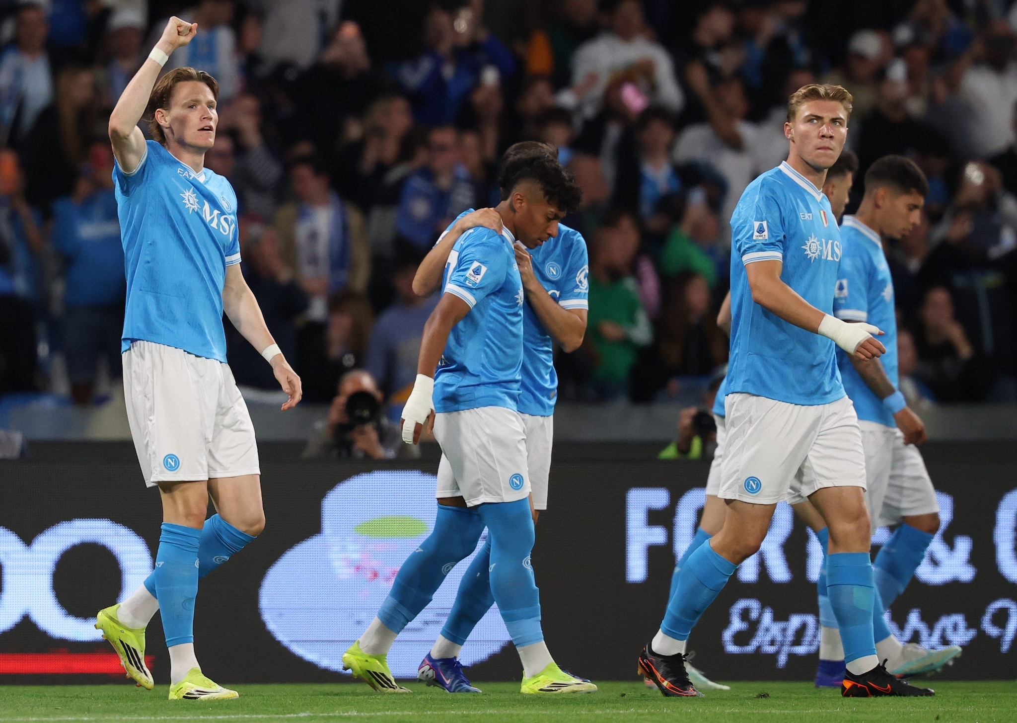 Scudetto, Supercoppa italia e 2 volte in Champions: è il palmares di Conte a Napoli.