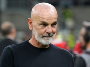 La Fiorentina risolve il contratto con Pioli sei mesi dopo l’esonero: risparmia oltre 10 milioni