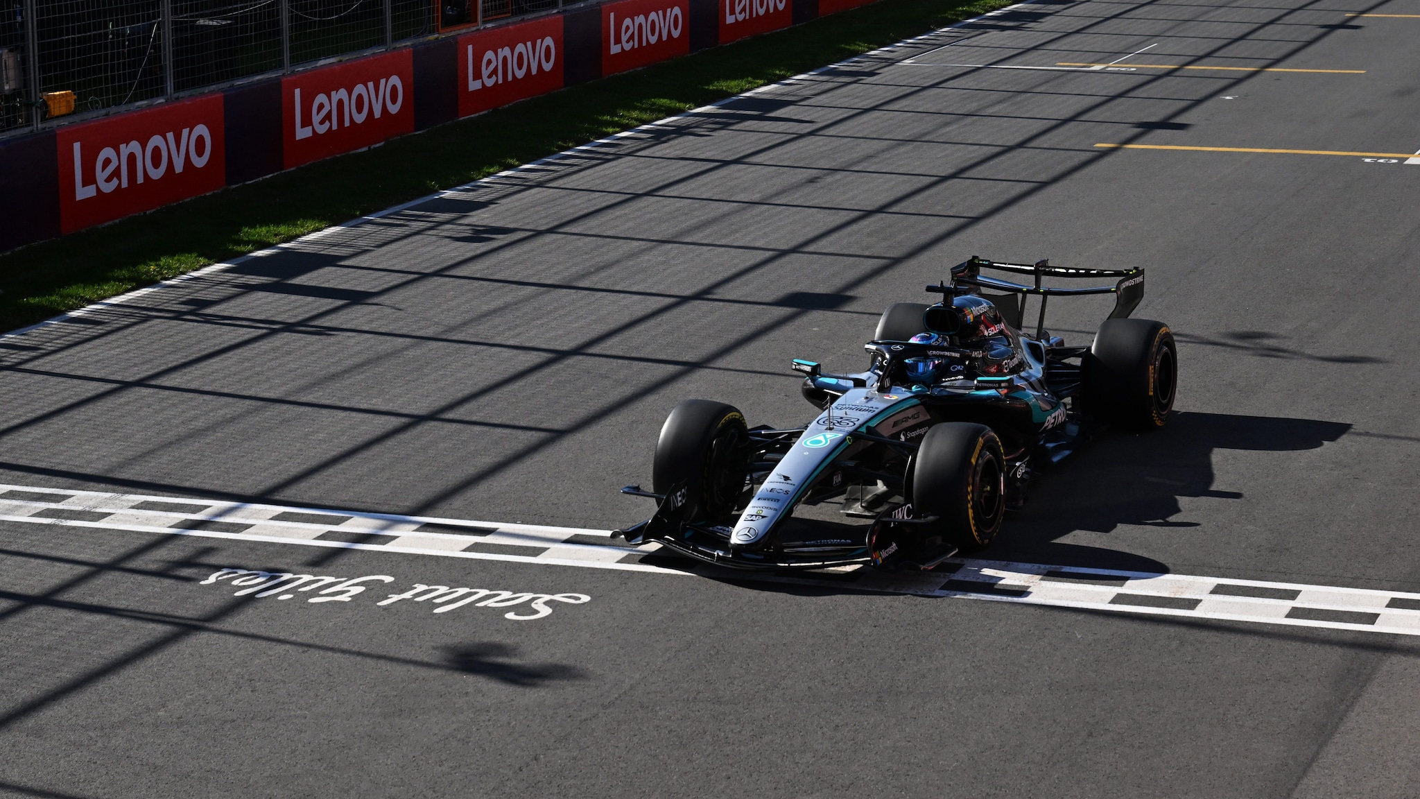 Russell si prende la mini-pole in Canada, battuto di un soffio Kimi Antonelli: Ferrari dietro anche le McLaren