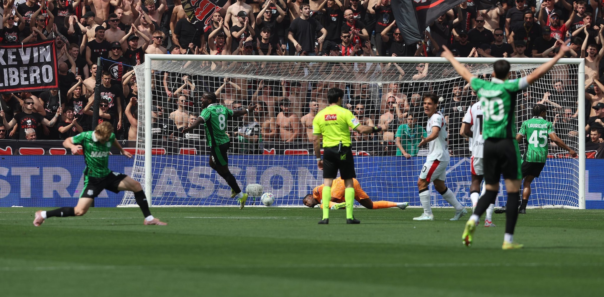 Milan travolto dal Sassuolo: sconfitta pesante (2-0), adesso la Champions è a rischio
