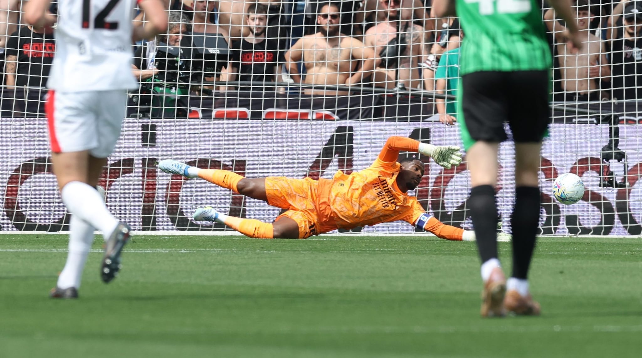 Sassuolo-Milan 2-0, risultato finale della partita di Serie A: gol di Berardi e Laurentié, gli highlights