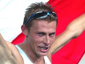 Stefano Baldini: “La maratona ti svuota, in un anno nei fai massimo tre. La scarpa giusta vale 4 minuti”