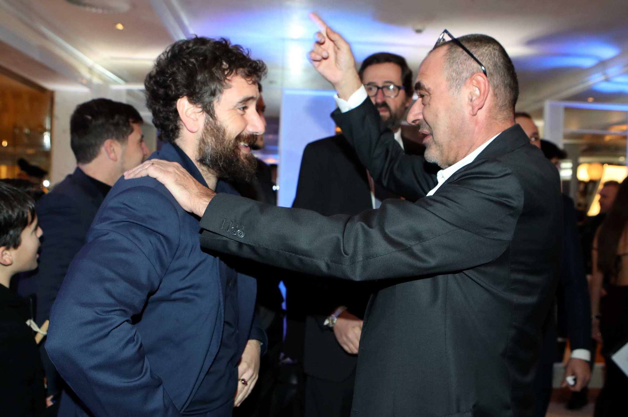 Tommaso Paradiso in un’altra occasione conviviale della Lazio nel gennaio 2023