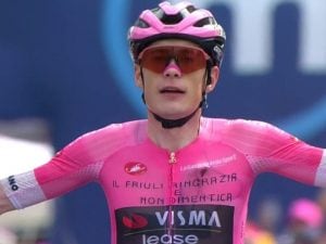 Vingegaard si gode la vittoria del Giro d’Italia: “Ho rallentato. Volevo godermi l’ultimo chilometro”