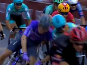 Zanoncello squalificato ed escluso dal Giro d’Italia: la “testata” a Donaldson nel finale di tappa a Milano