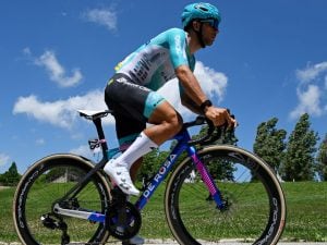 Zanoncello dopo la squalifica al Giro: “Testata involontaria, un’ingiustizia giudicare da una clip”