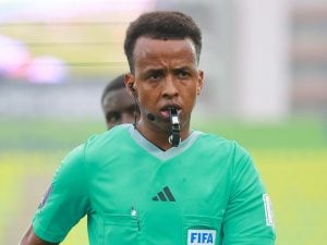 Mondiali 2026, il miglior arbitro africano bloccato all’ingr