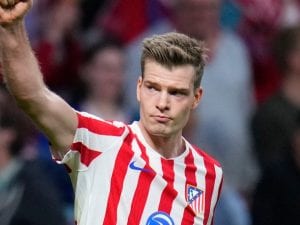 Calciomercato, news di oggi in diretta: la Juve spinge per Sorloth, Spalletti ci ha parlato. Roma, Greenwood costa 50 milioni