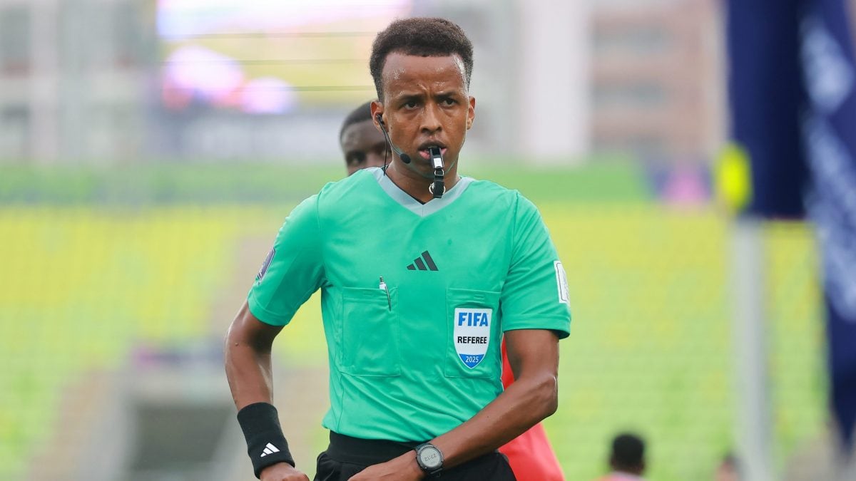 Omar Abdulkadir Artan è l’arbitro somalo respinto alla frontiera negli Stati Uniti.