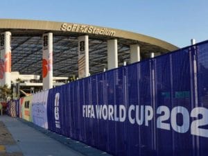La FIFA introduce un nuovo divieto ai Mondiali 2026: non sarà possibile portare bottiglie d’acqua negli stadi