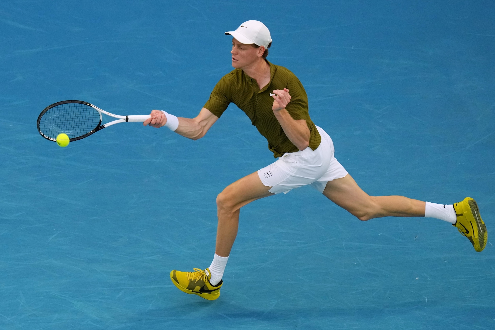 Jannik Sinner non ha mai giocato la Laver Cup, tre tennisti italiani lo hanno già fatto: Fognini, Berrettini e Cobolli.