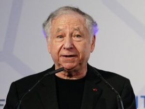 Jean Todt stizzito dopo la domanda sulla Ferrari L