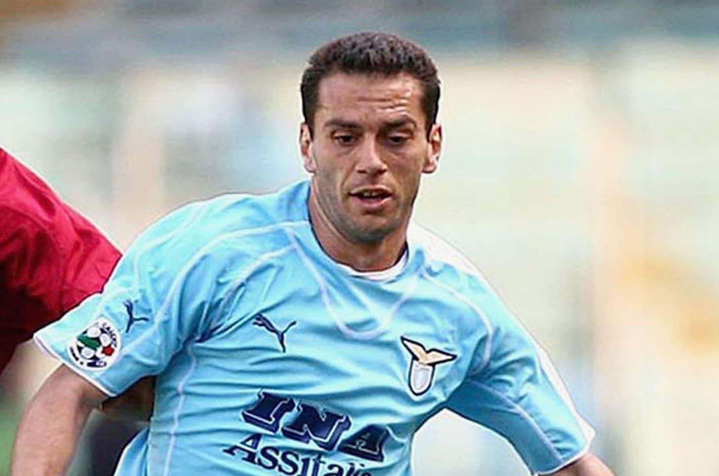 Luciano Zauri con la maglia della Lazio