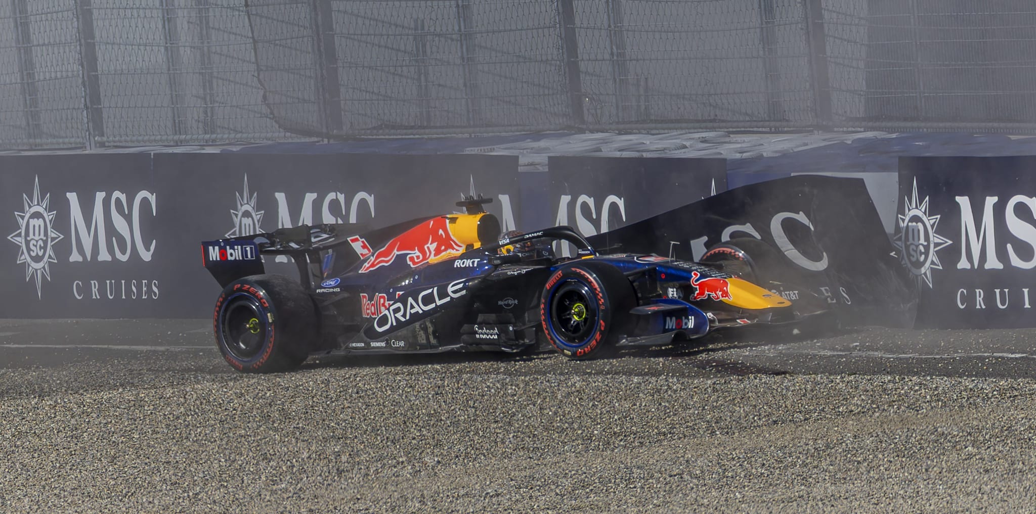 Perché non c'è stata subito doppia bandiera gialla dopo l'incidente di Verstappen: "Assurdo", la spiegazione FIA