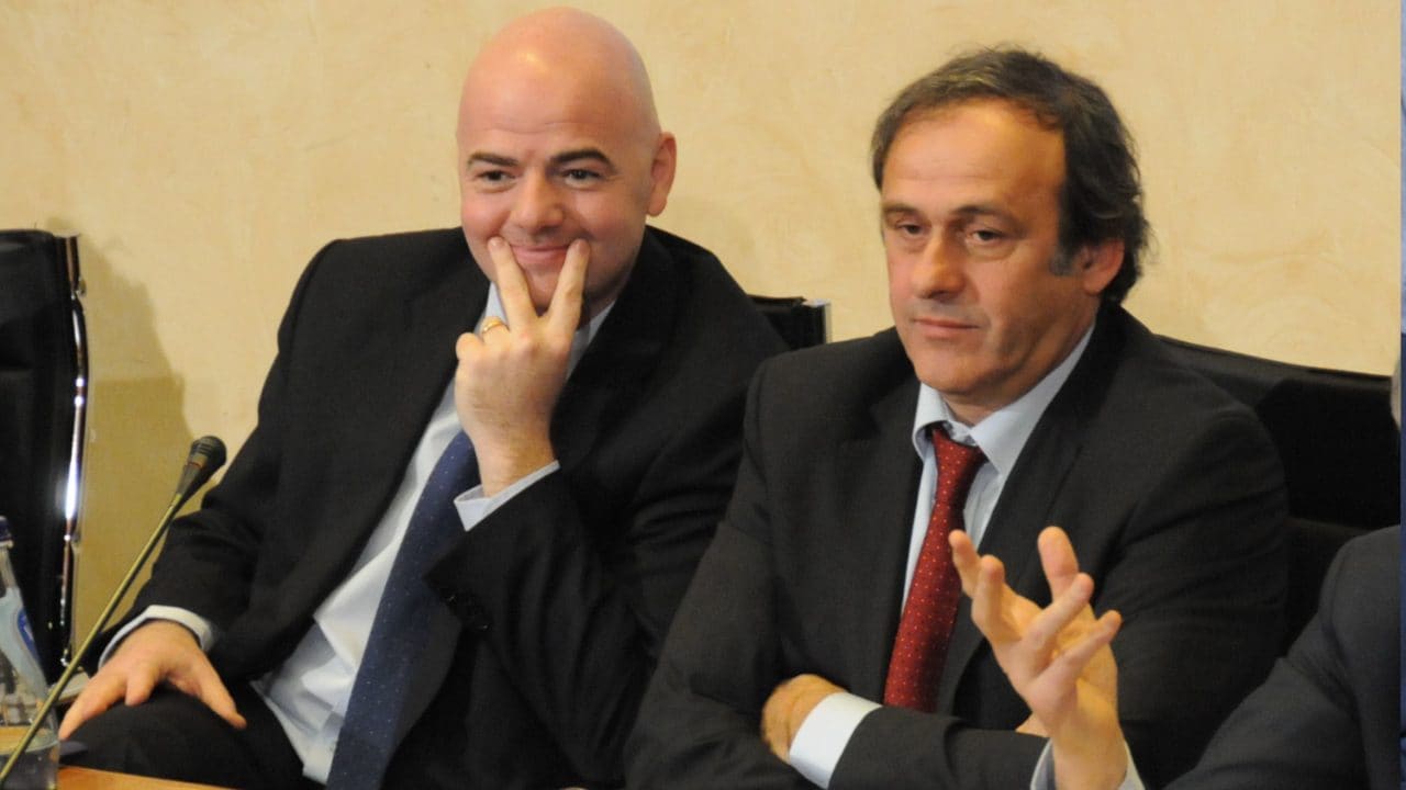 Michel Platini presidente UEFA e il suo vice Gianni Infantino: collaborarono insieme fino al 2015