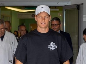 Jannik Sinner, 4 ore di esami al San Raffaele: non