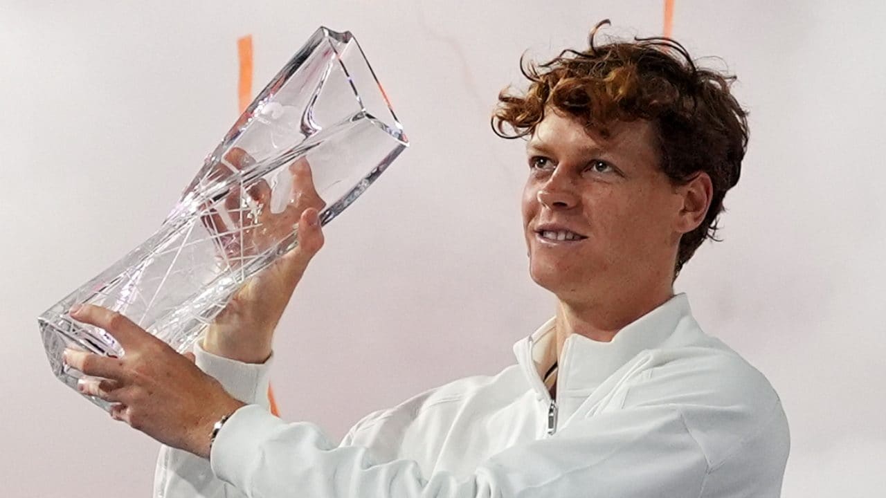Perché Jannik Sinner non gioca mai la Laver Cup pur essendo numero 1 al mondo: non gli conviene