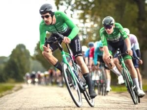 “Van Schip mobbizzato dall’UCI, regole inventate”: la denunc