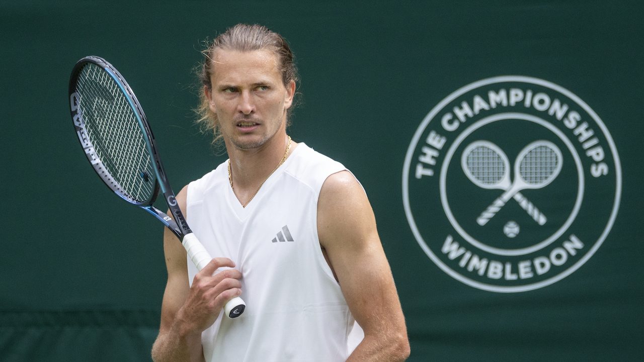 Zverev a Wimbledon deve fare i conti con un avversario in più: "Sono allergico all'erba"