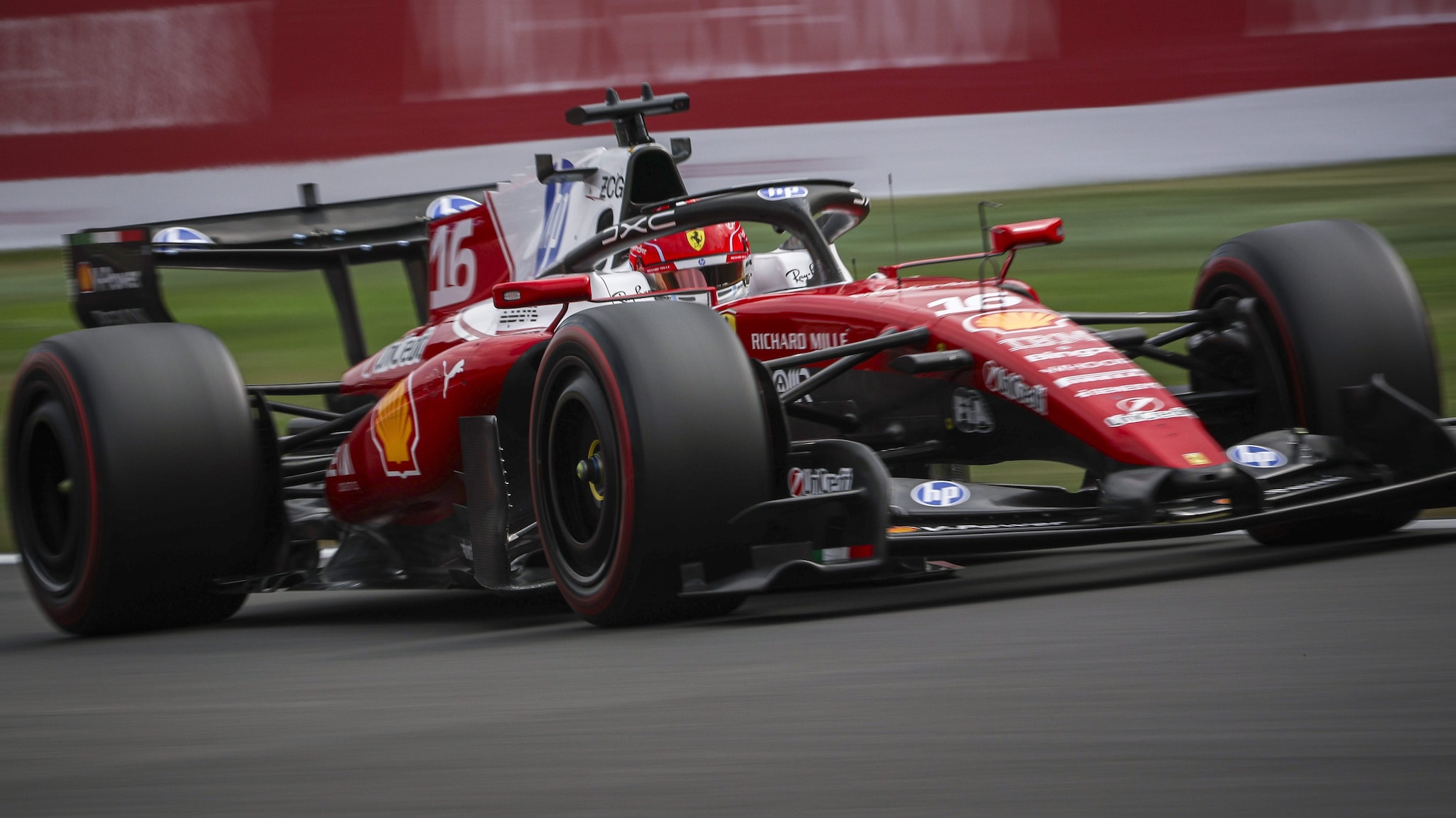 Formula 1, oggi le qualifiche del GP Ungheria: orari TV8 e Sky e dove vederle in diretta e streaming, Ferrari sfida Mercedes per la pole