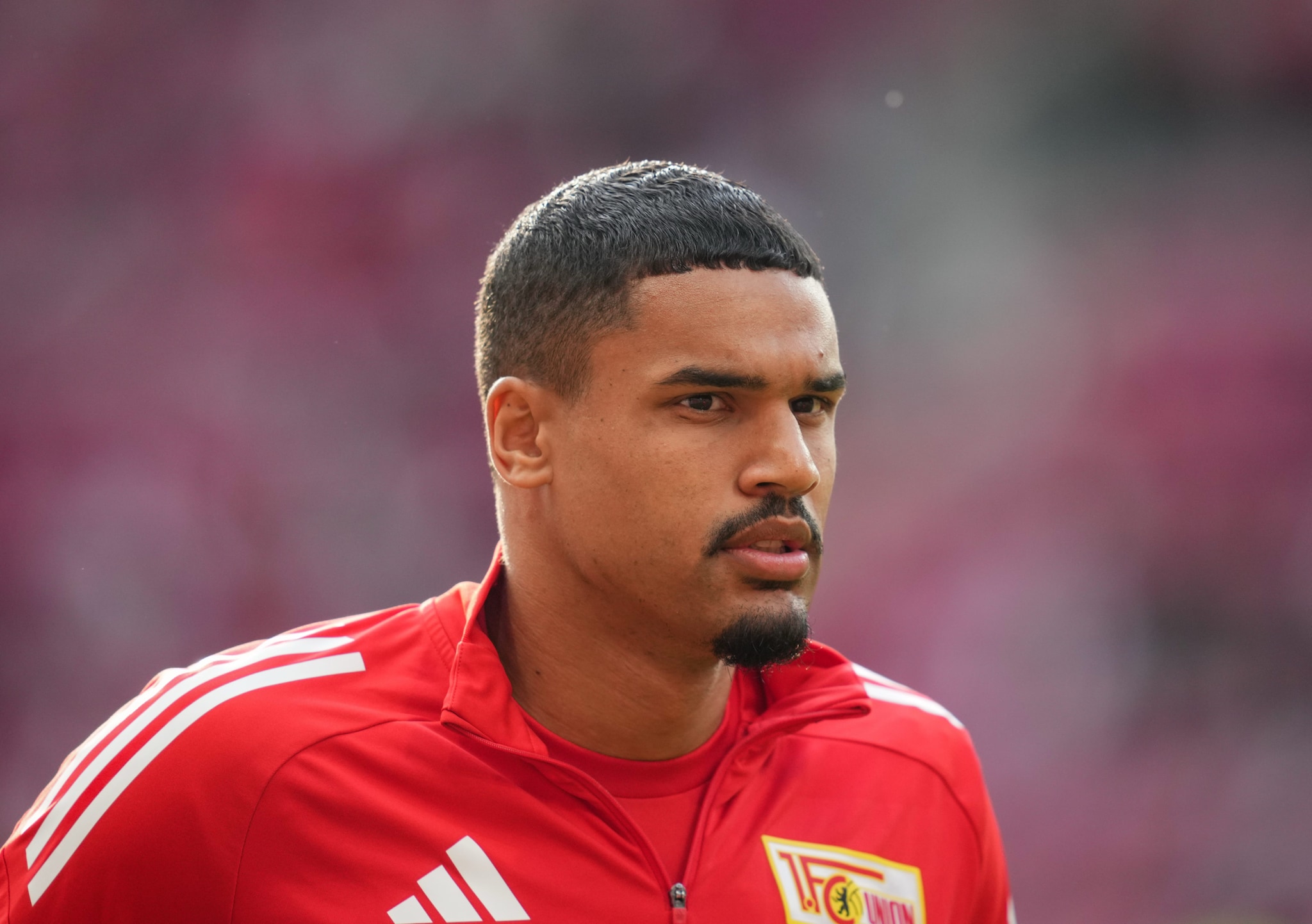 Danilho Doekhi con la maglia dell'Union Berlino.