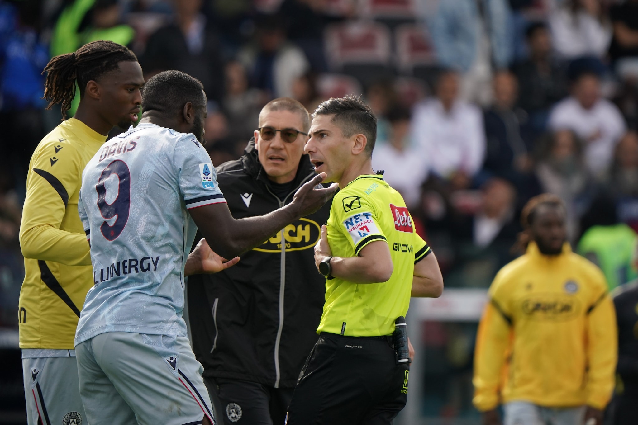 L’arbitro Federico Dionisi durante Cagliari–Udinese dello scorso 9 maggio