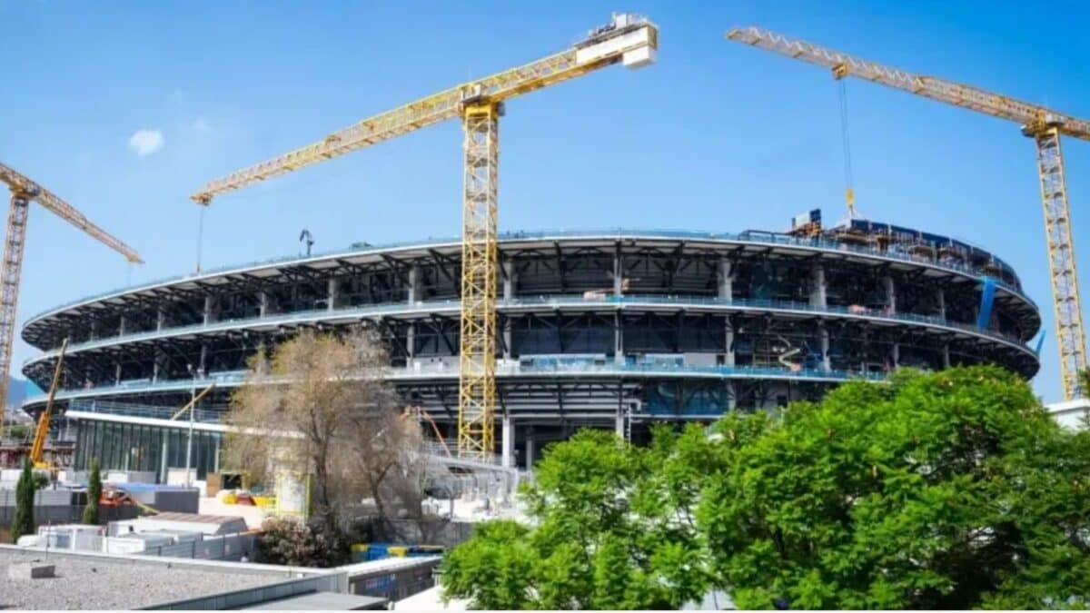 Il cantiere del Camp Nou di Barcellona.