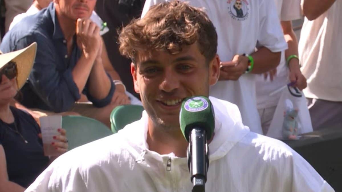 Flavio Cobolli ha risolto il "problema casa" a Wimbledon grazie a suo nonno.