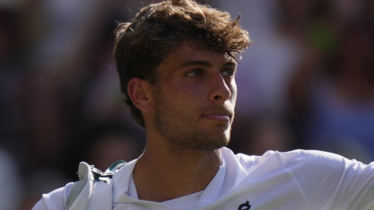 Flavio Cobolli spiega la sconfitta a Wimbledon: "Non sono stato umile, ero il netto favorito"