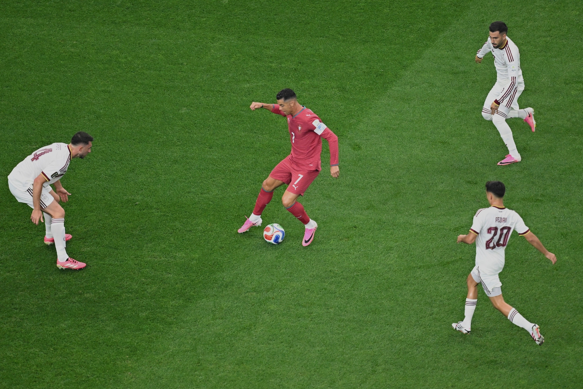 Cristiano Ronaldo è stato a tratti un corpo estraneo nel Portogallo.