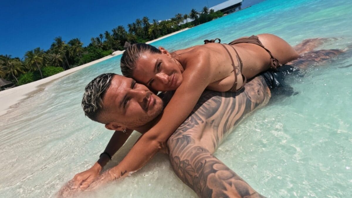 Mauro Icardi e la nuova compagna, Eugenia "China" Suarez dopo la rottura con Wanda Nara.