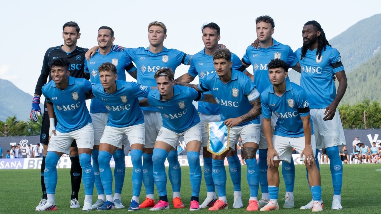 Napoli-Carrarese, dove vederla oggi in TV e streaming: orario e formazioni della partita amichevole