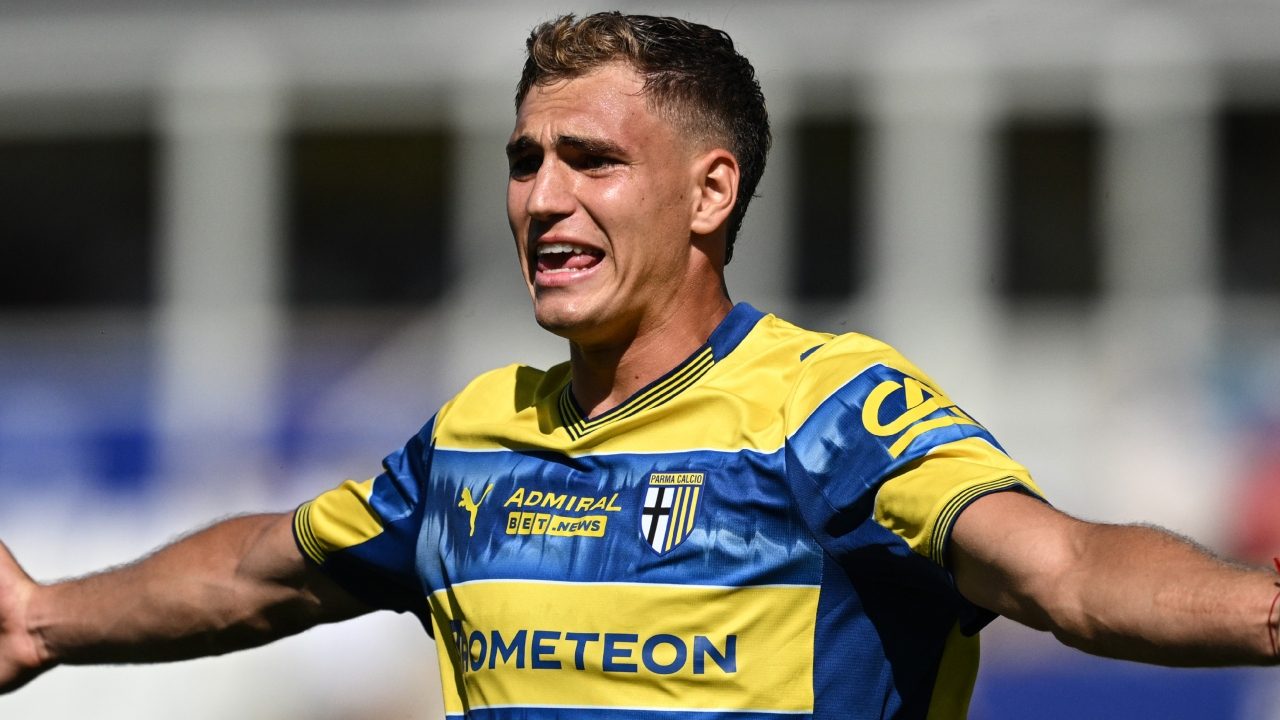Le notizie di calciomercato del 20 luglio 2026: Roma vicina a Summerville, piace Schjelderup. Il Como vuole Kean, Modric può restare al Milan
