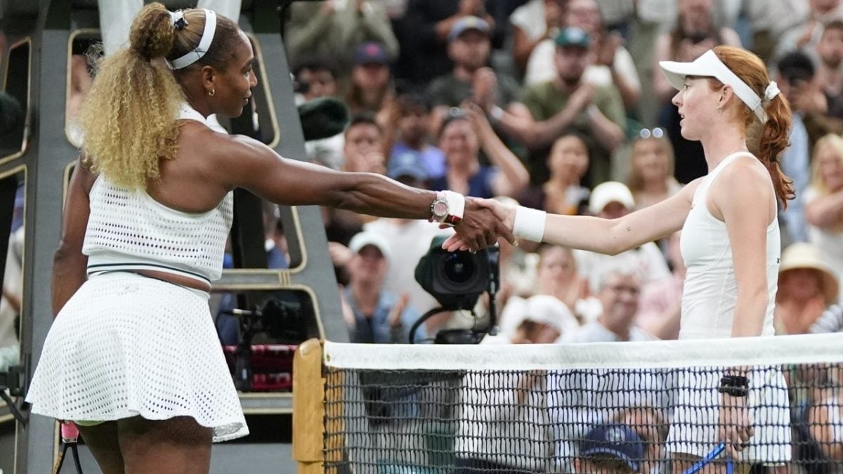 Serena Willams battuta da Maya Joint a Wimbledon, l’americana non l’ha presa bene.