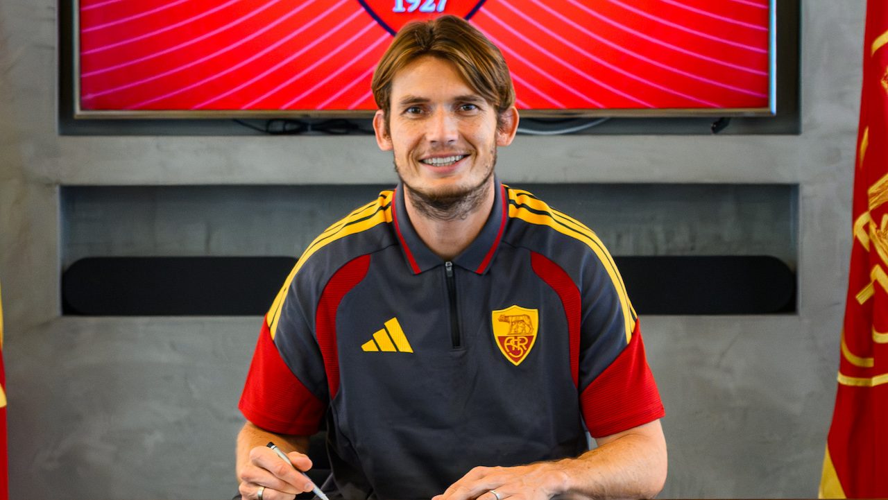 De Roon arriva alla Roma e chiede scusa: "Quella volta ho superato il limite. Ma posso spiegare"