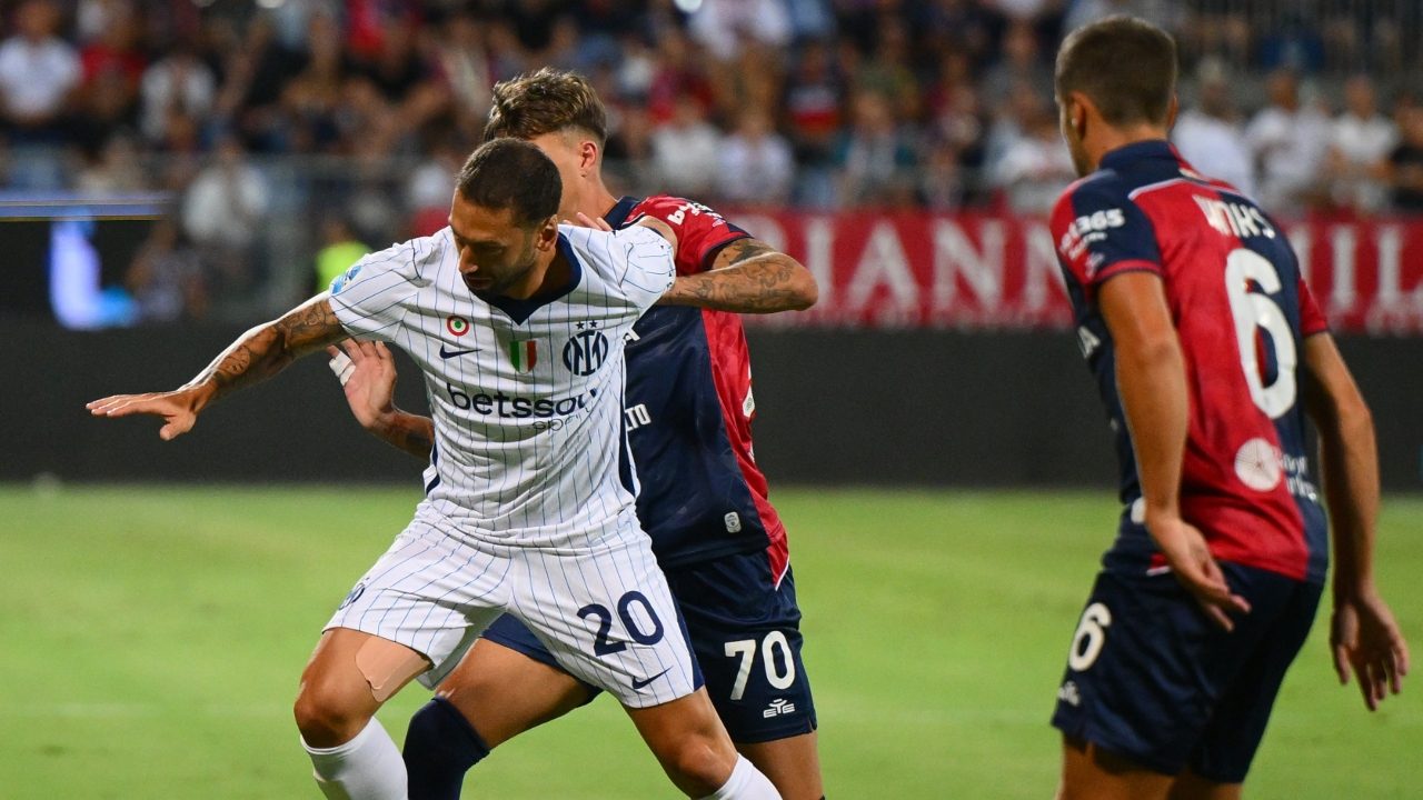 Cagliari-Inter 0-1, risultato finale della partita di Serie A: gol decisivo di Calhanoglu, gli highlights