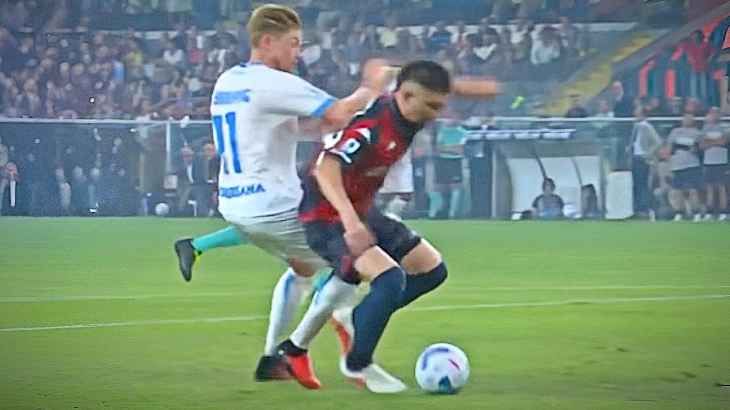 Orsato aveva già spiegato perché De Bruyne su Vasquez non sarà più fallo in Serie A: è la nuova era