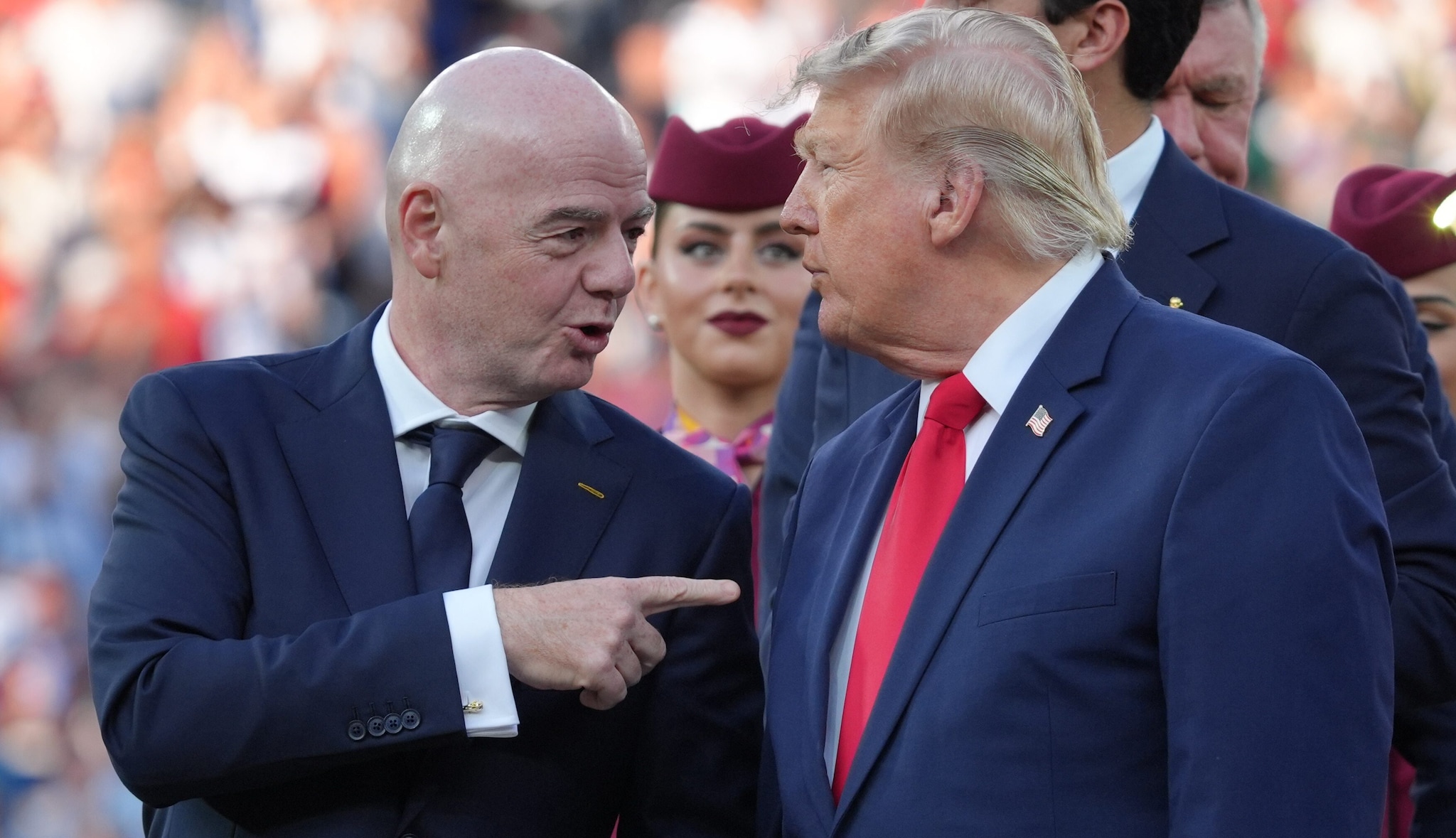 Infantino implora Trump per difendere la sua poltrona alla FIFA: chiama ma il telefono resta muto