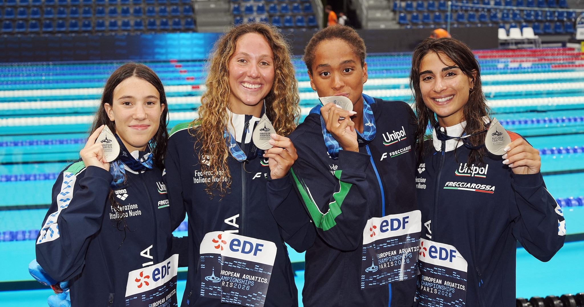 L'Italia vola nel medagliere con l'argento della 4x100 agli Europei: "Quattro notti che non si dorme"