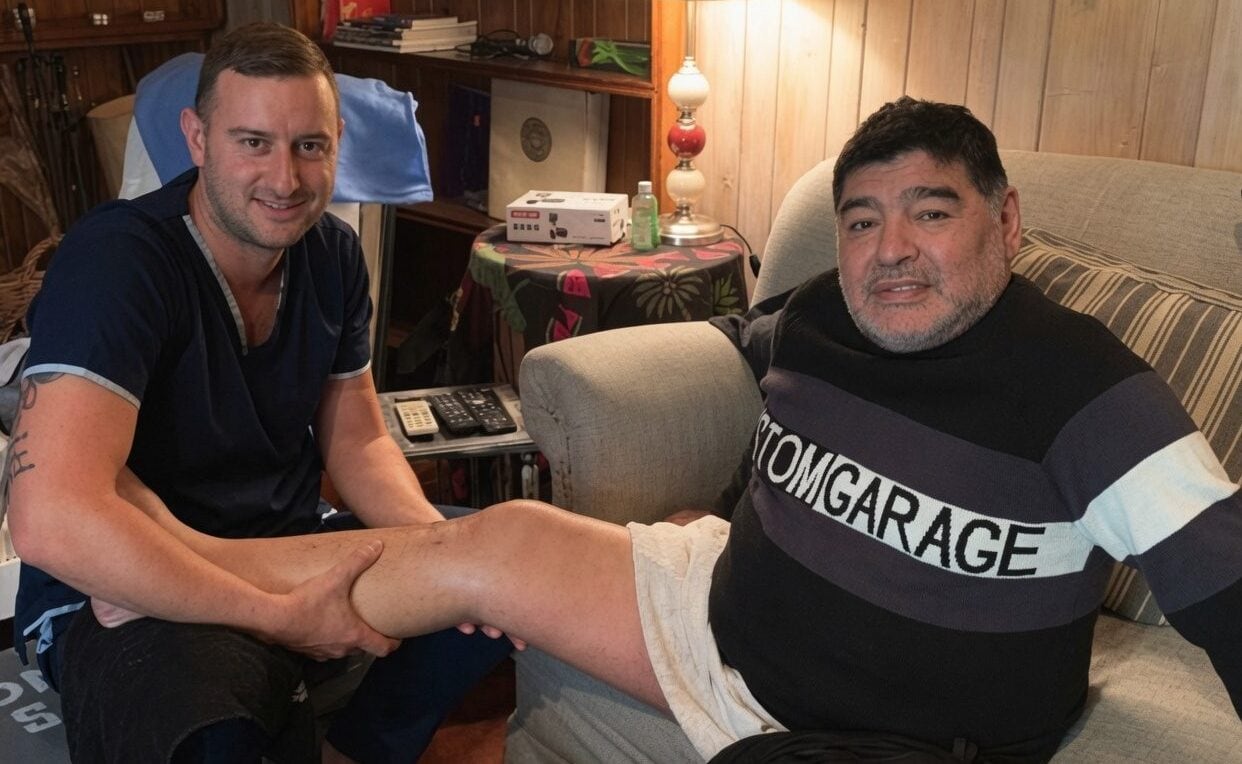 Le ultime parole di Maradona al suo massaggiatore prima di morire: "Non voglio più niente. Basta"