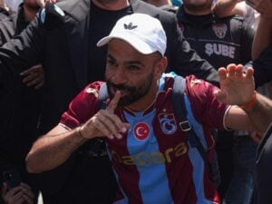 Il calciatore Salah si trasferisce in Turchia al Trabzonspor