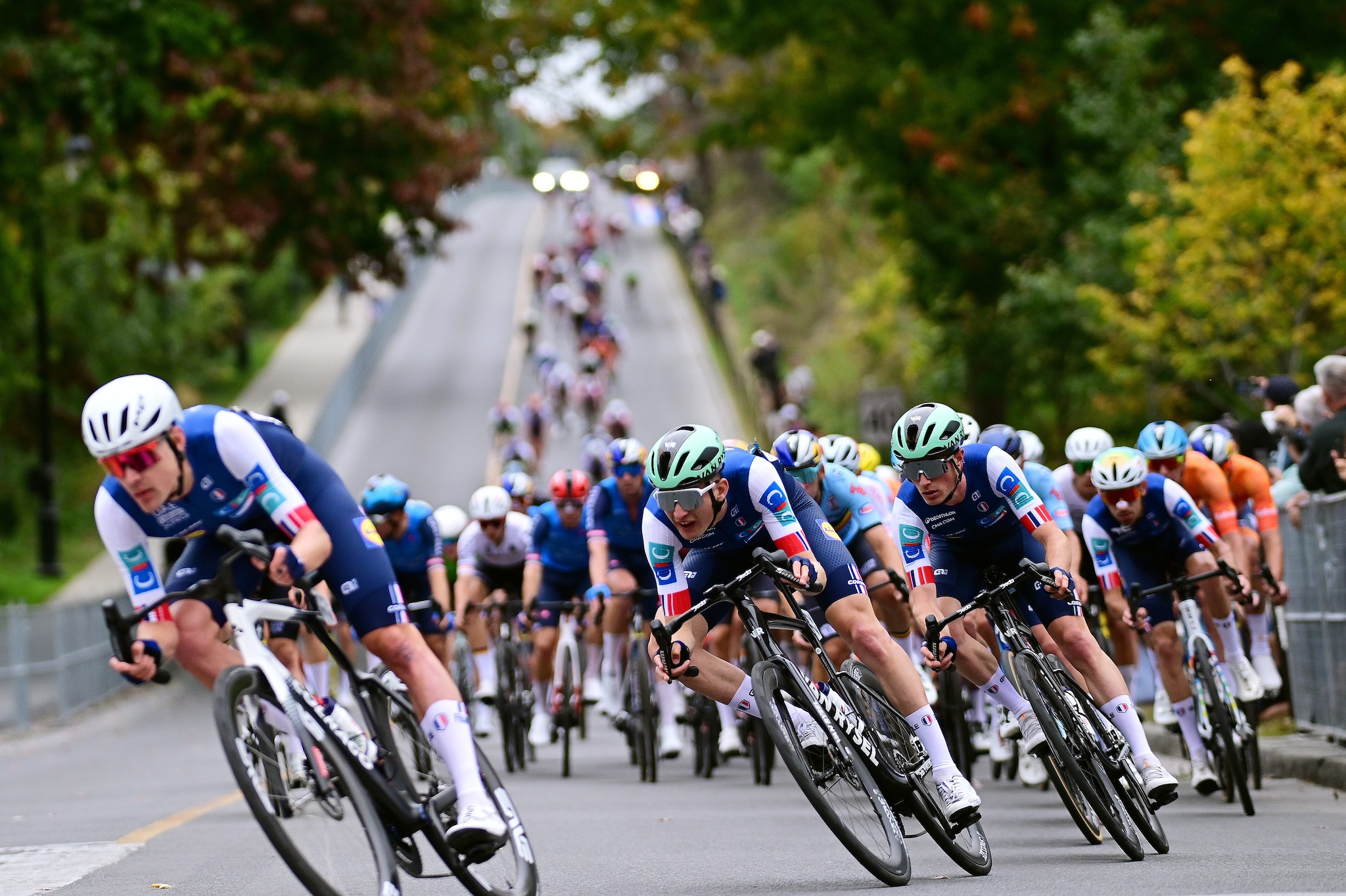 Mondiali di ciclismo, la gara a Montreal la vince McNulty! Matthews argento e van der Poel bronzo