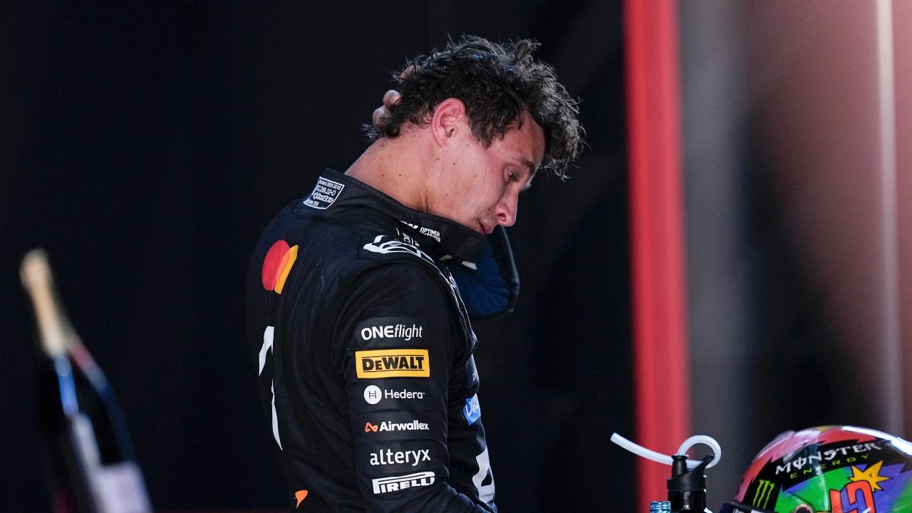 Norris perde il GP di Madrid per due secondi e chiede di cambiare la regola: "È semplicemente ingiusto"