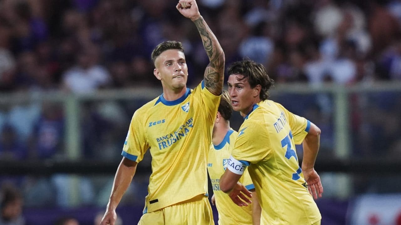 Coppa Italia oggi in TV, dove vedere Sassuolo-Frosinone e Udinese-Venezia: orari e canale