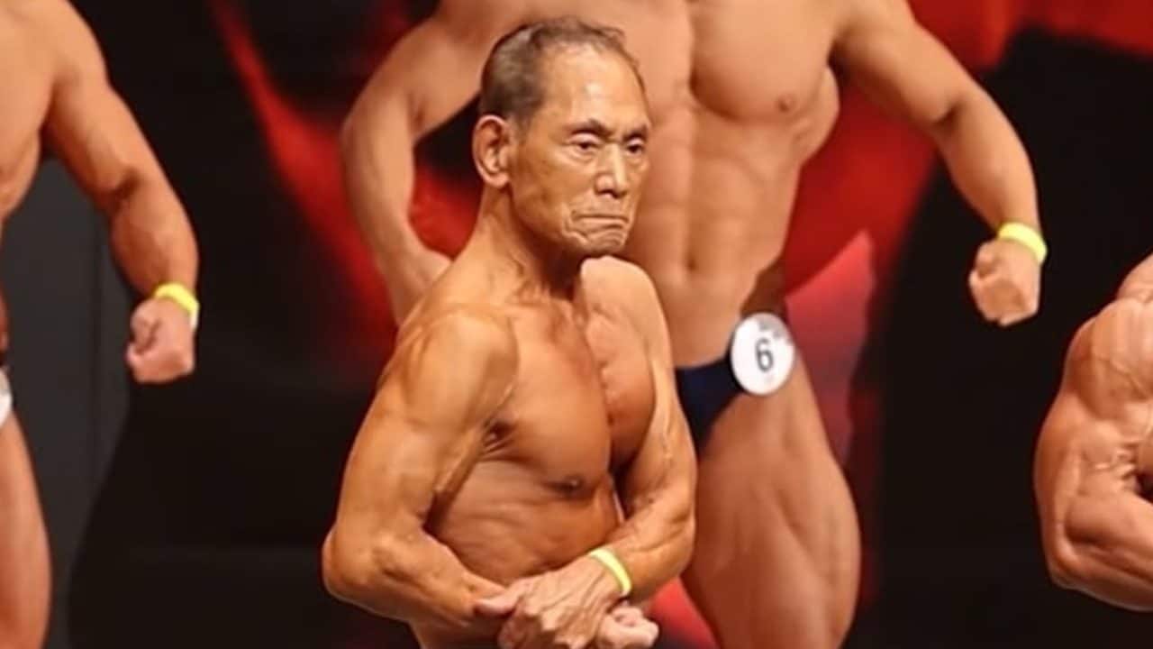 Toshisuke Kanazawa a 90 anni fa la storia del body building: la sua dieta e i suoi allenamenti