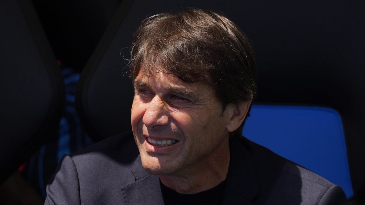 Antonio Conte tra presente e futuro: l'ipotesi anno sabbatico dopo le voci sulla Nazionale e il tormentone Juve