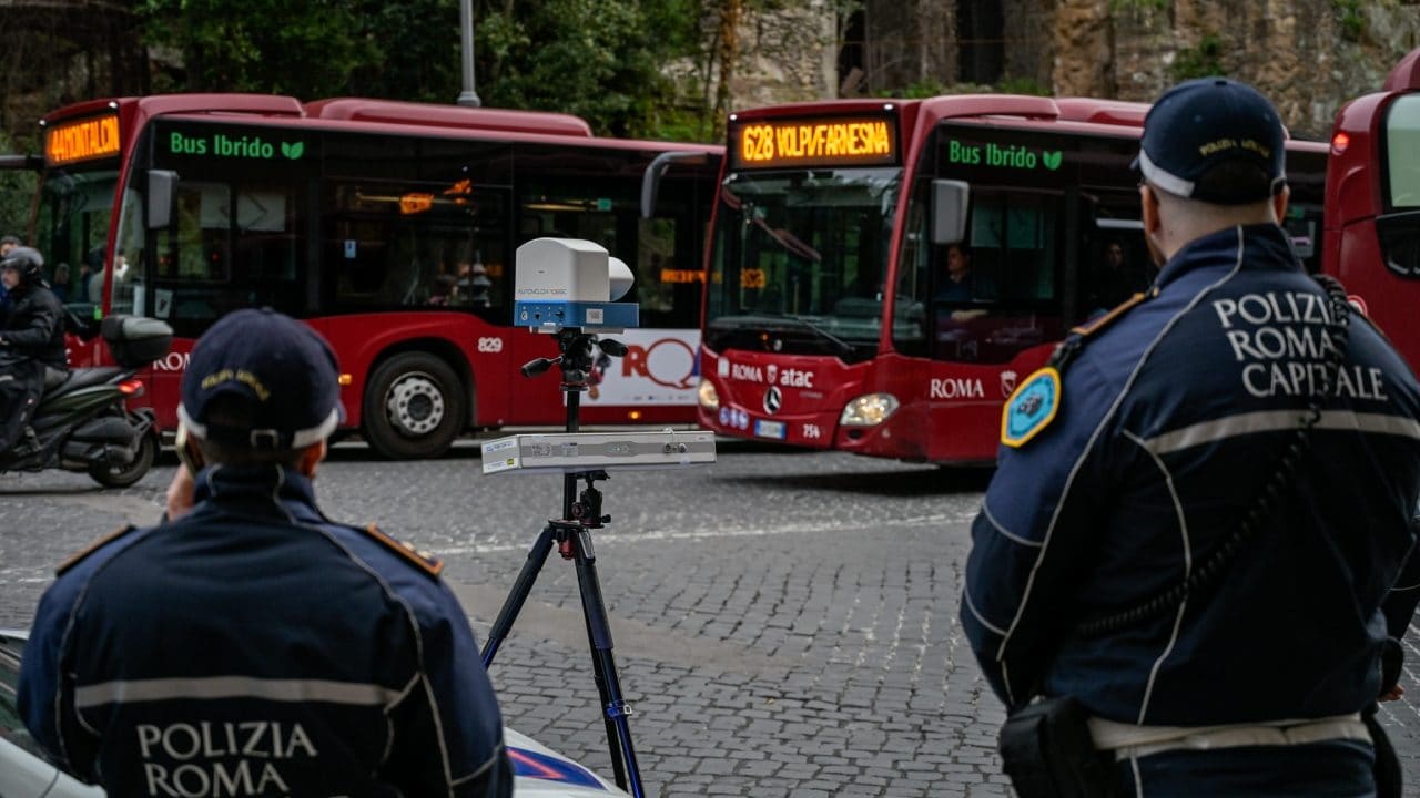 Autovelox mobili, dove trovarli fino al 27 settembre: la mappa dei controlli regione per regione